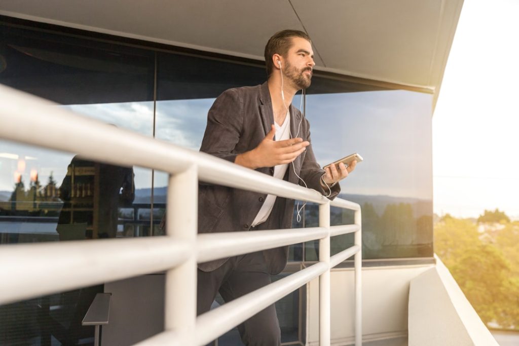 découvrez notre service client de qualité, dédié à répondre à toutes vos questions et à résoudre vos problèmes rapidement. profitez d'une assistance personnalisée et efficace pour une expérience client optimale.