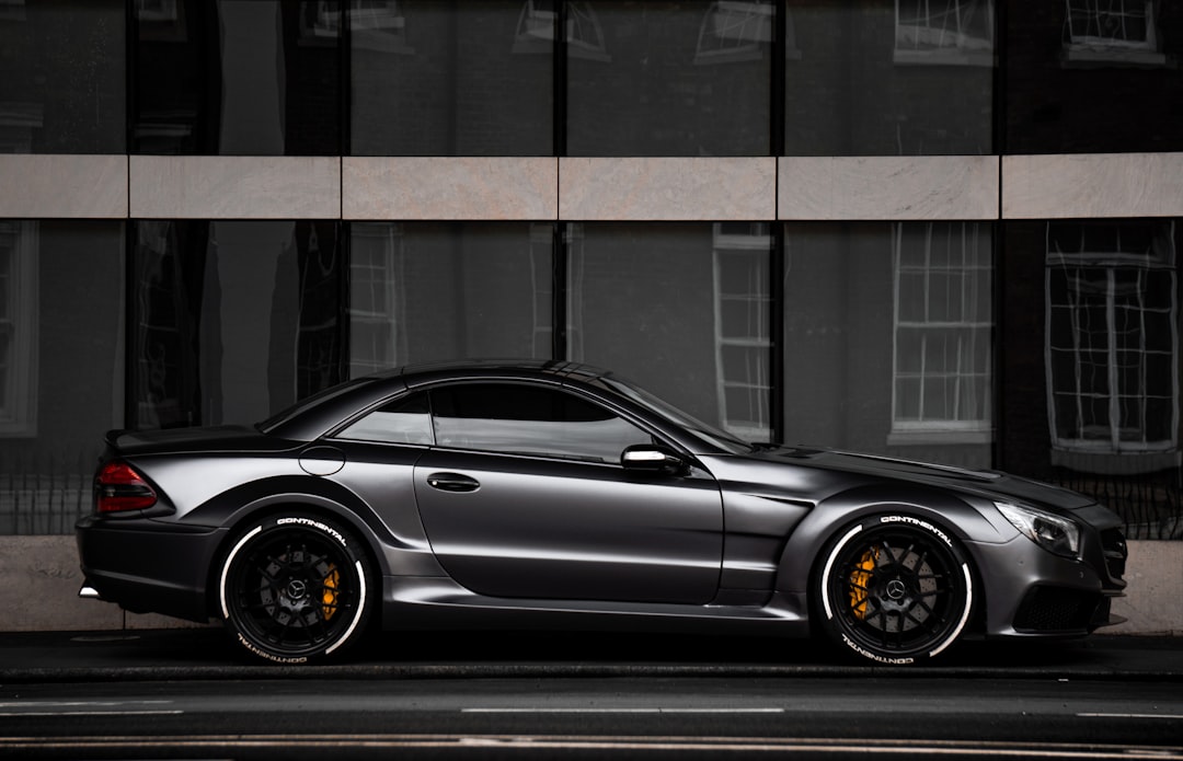 découvrez tout ce que vous devez savoir sur les permis de conduire : types, conditions d'obtention, démarches administratives et conseils pratiques pour obtenir votre licence en toute sérénité.