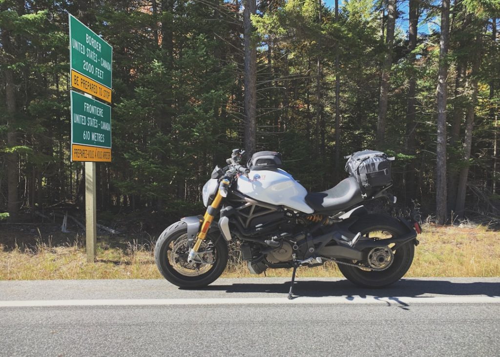 obtenez l'assurance moto idéale pour protéger votre deux-roues. comparez les meilleures offres, bénéficiez de garanties adaptées à vos besoins et roulez en toute sérénité sur les routes françaises.