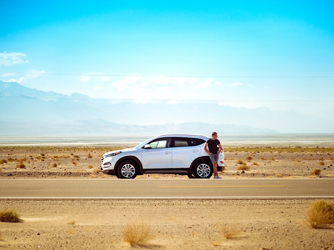 découvrez nos solutions d'assurance automobile adaptées à vos besoins. protégez votre véhicule et conduisez en toute sérénité grâce à nos offres compétitives et services personnalisés.