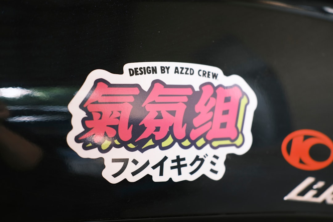 découvrez notre large gamme d'équipements de moto, allant des vêtements de protection aux accessoires indispensables pour les motards. roulez en toute sécurité et avec style grâce à notre sélection de casques, vestes, gants et plus encore. préparez-vous à vivre votre passion de la moto avec des produits de qualité !