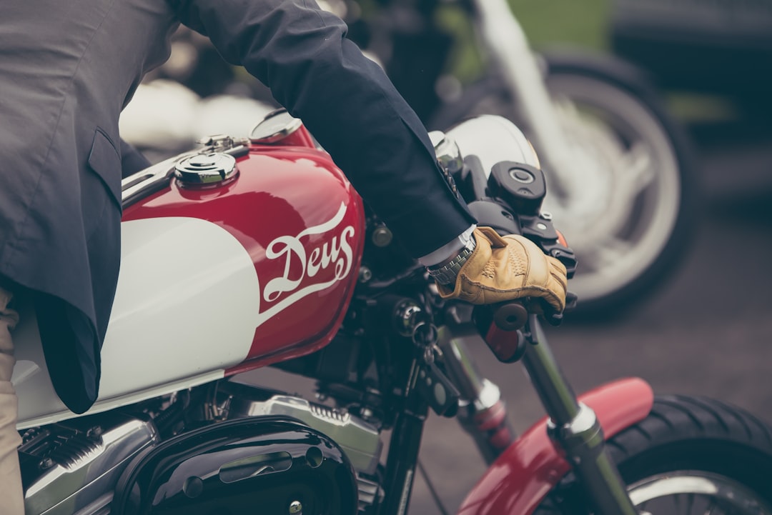 découvrez le numéro d'assistance moto axa pour bénéficier d'un service rapide et fiable en cas de panne ou d'accident. restez en sécurité sur la route grâce à notre assistance dédiée aux motards.