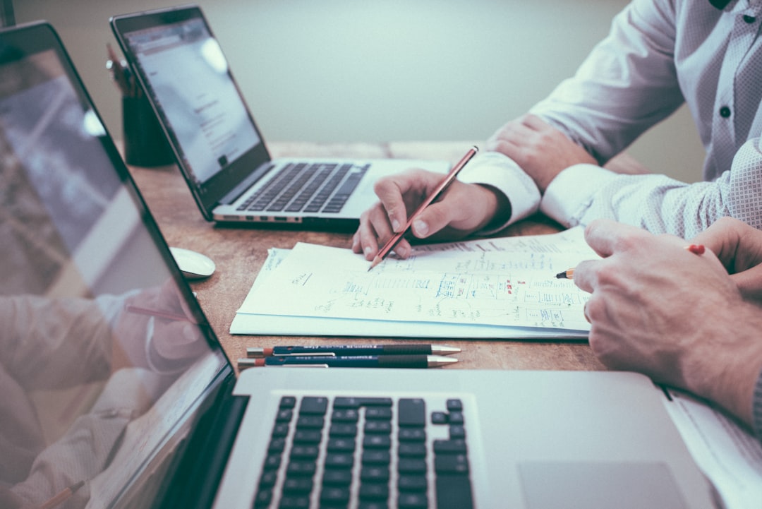 découvrez nos solutions d'assurance adaptées à vos besoins, offrant protection et sérénité pour votre avenir. bénéficiez d'une couverture complète et d'un service client dédié pour vous accompagner à chaque étape.